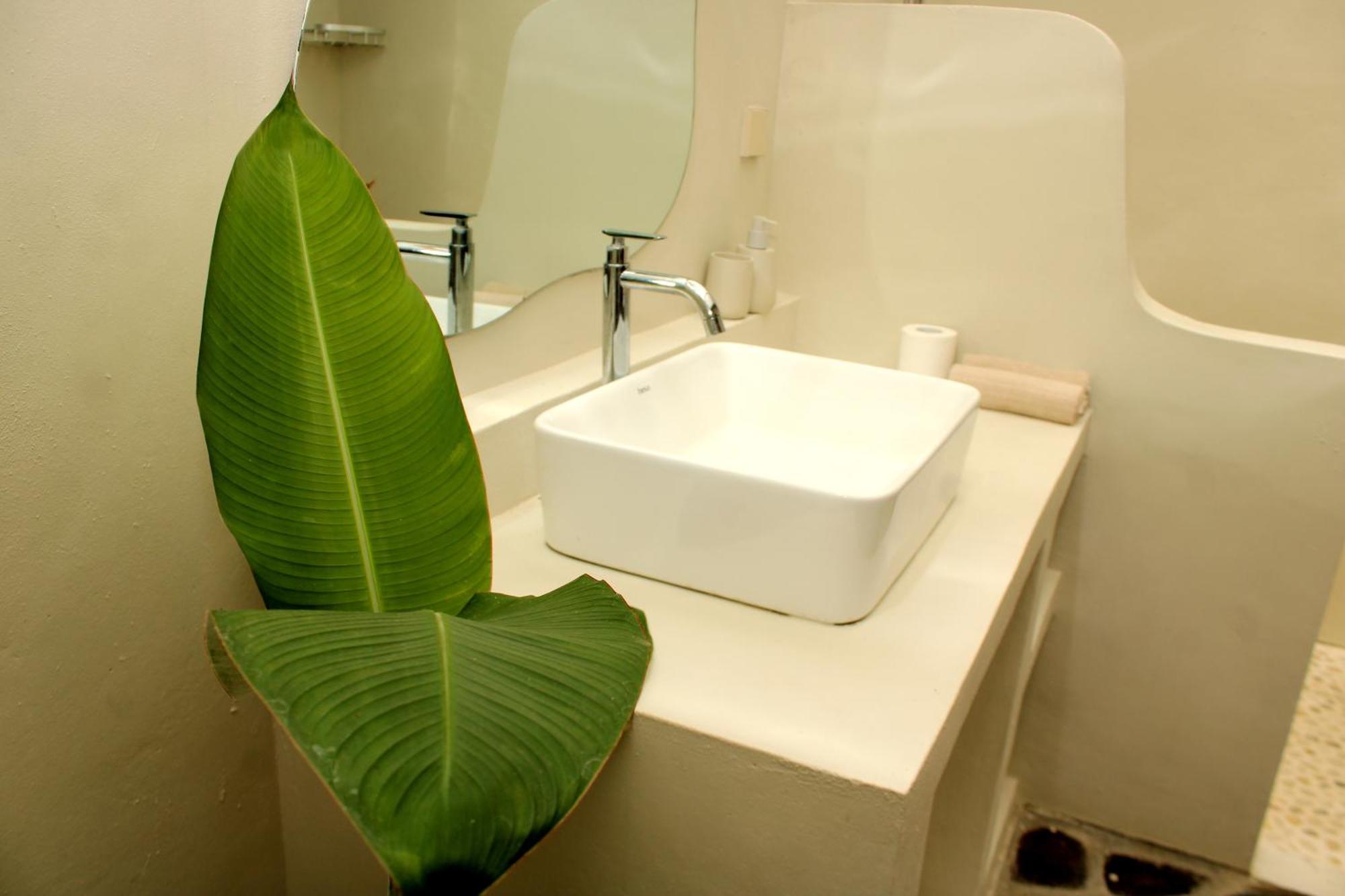 Santai House Apartment Тетебату Екстериор снимка